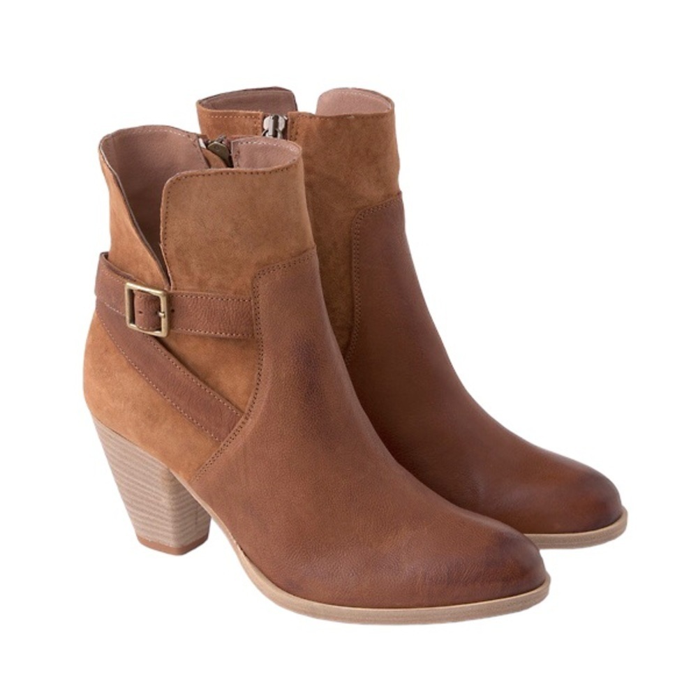 GARNET HILL Riley Heeled Buckle Boots